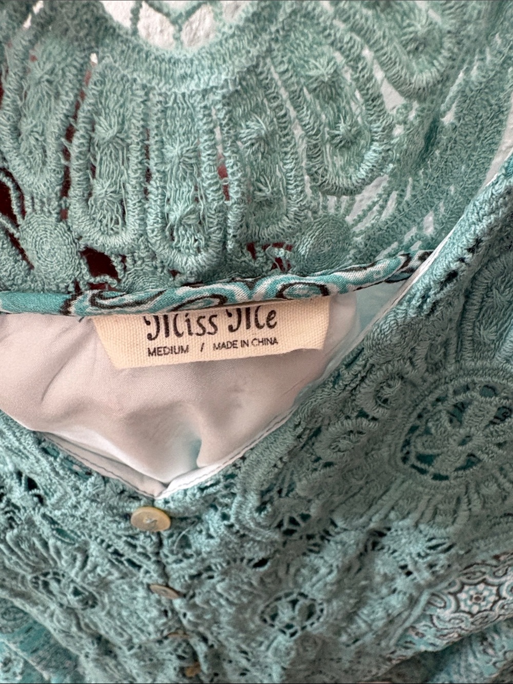 Miss Me Seafoam Crochet Lace V-Neck Peplum Tank - Picture 3 of 4